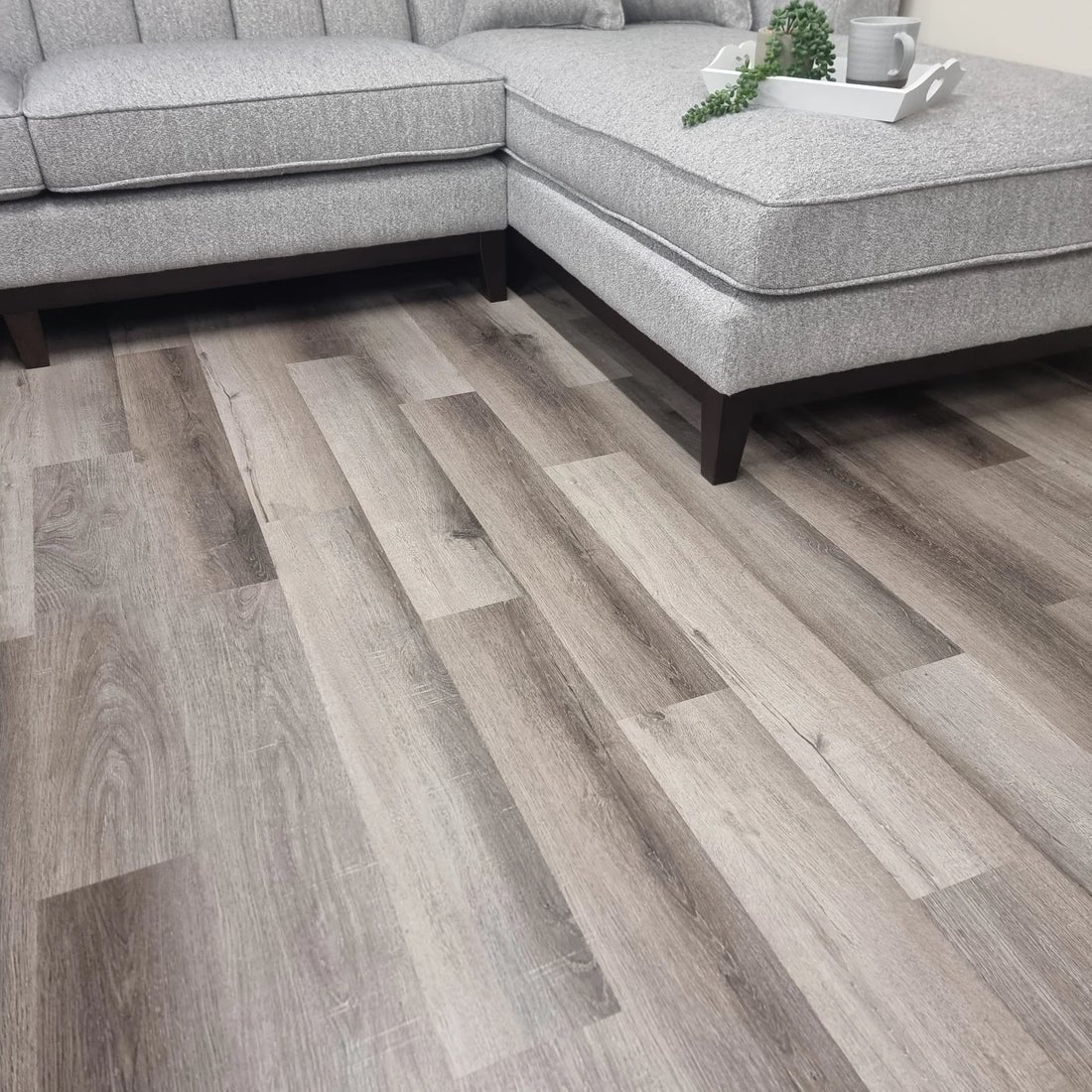 Realistic Wood Style Vinyl Tiles–LVT Flooring for Kitchen&Living Rooms